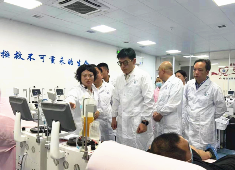 省药品监管局调研组赴湛江开展血液制品生产智慧监管调研工作